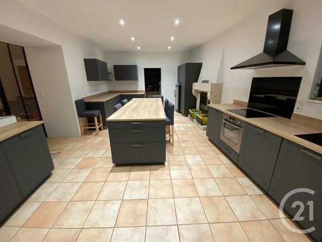 Maison à vendre - 7 pièces - 235 m2 - Moutiers Sur Le Lay - 85 - PAYS-DE-LOIRE