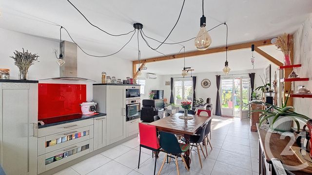 Maison à vendre - 4 pièces - 136 m2 - Les Magnils Reigniers - 85 - PAYS-DE-LOIRE