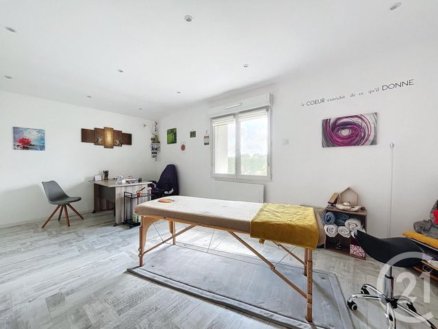 Maison à vendre - 10 pièces - 259,34 m2 - Lucon - 85 - PAYS-DE-LOIRE