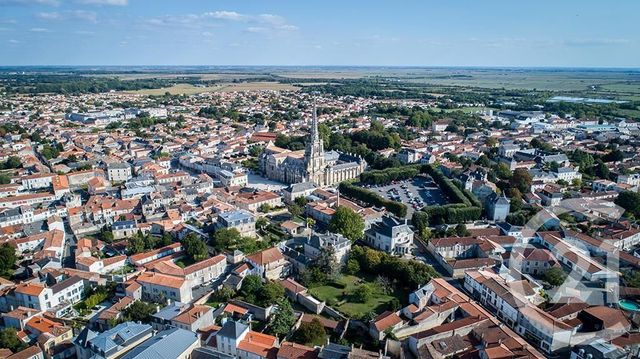 Terrain à vendre - 1737 m2 - Lucon - 85 - PAYS-DE-LOIRE