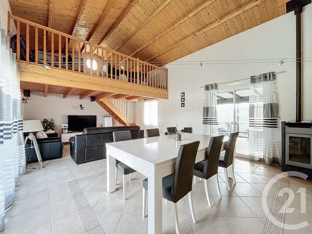 Maison à vendre - 6 pièces - 148 m2 - Les Magnils Reigniers - 85 - PAYS-DE-LOIRE