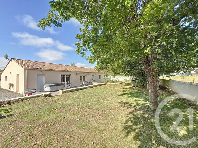 Maison à vendre - 6 pièces - 127 m2 - Bessay - 85 - PAYS-DE-LOIRE