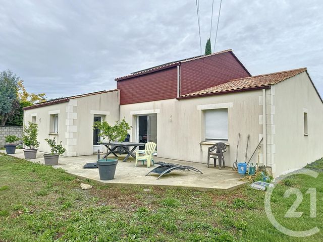 Maison à vendre - 6 pièces - 136 m2 - Lucon - 85 - PAYS-DE-LOIRE