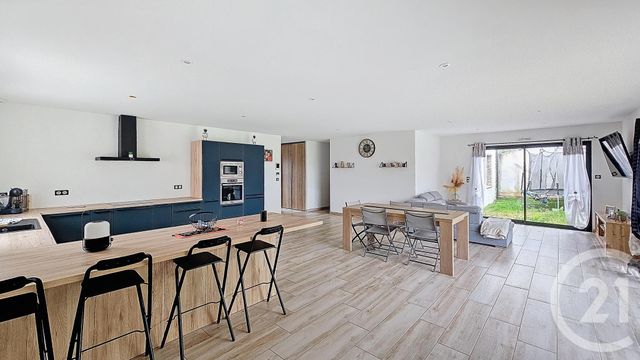 Maison à vendre - 6 pièces - 166 m2 - Champagne Les Marais - 85 - PAYS-DE-LOIRE