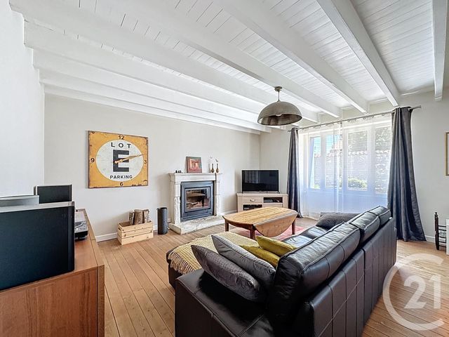 Maison à vendre - 7 pièces - 151 m2 - Thire - 85 - PAYS-DE-LOIRE