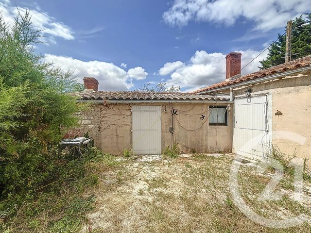 Maison à vendre - 7 pièces - 178,60 m2 - St Etienne De Brillouet - 85 - PAYS-DE-LOIRE