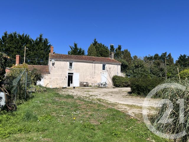 Maison à vendre ST ETIENNE DE BRILLOUET