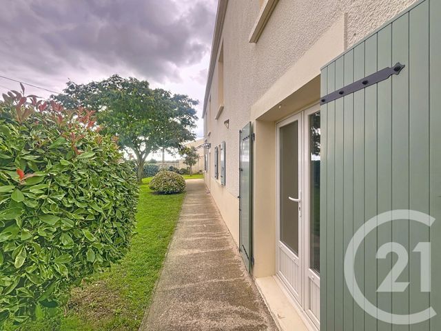 Afficher la photo en grand Maison à vendre - 5 pièces - 115,22 m2 - Les Magnils Reigniers - 85 - PAYS-DE-LOIRE