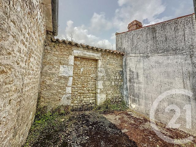 Maison à vendre - 3 pièces - 84 m2 - Ste Hermine - 85 - PAYS-DE-LOIRE