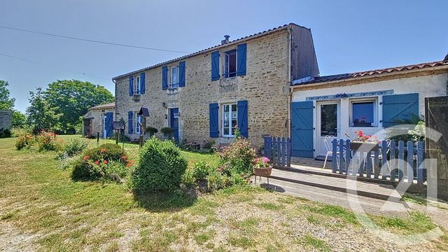 Maison à vendre - 7 pièces - 225,74 m2 - Chaille Les Marais - 85 - PAYS-DE-LOIRE