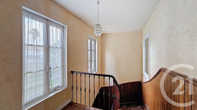 Maison à vendre - 9 pièces - 260,19 m2 - Lucon - 85 - PAYS-DE-LOIRE