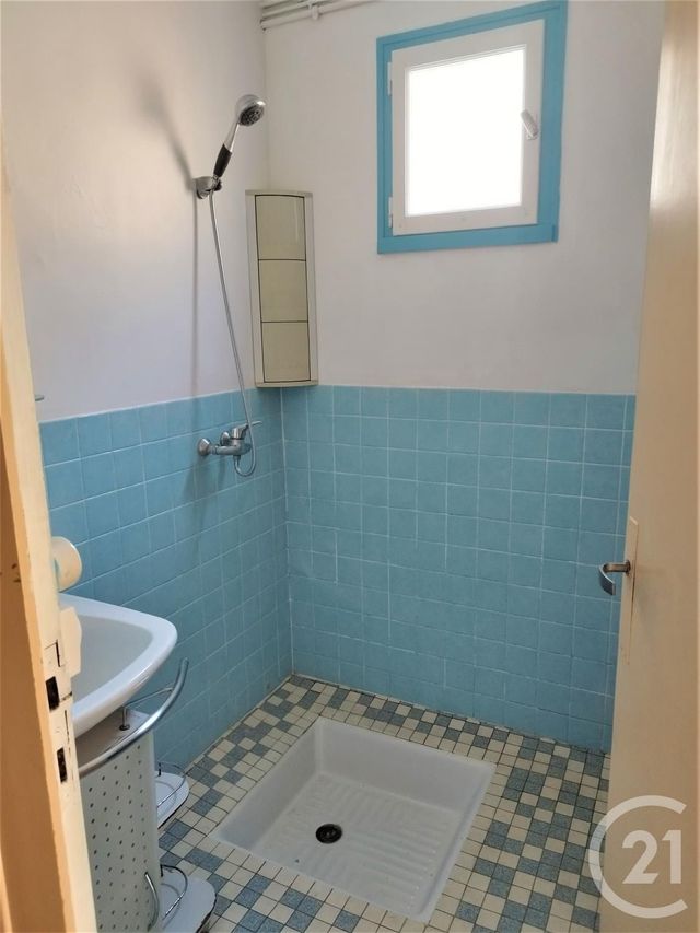 Maison à vendre - 8 pièces - 184,03 m2 - Fontenay Le Comte - 85 - PAYS-DE-LOIRE