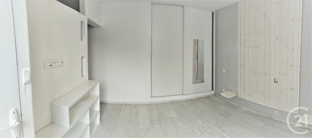 Maison à vendre - 8 pièces - 184,03 m2 - Fontenay Le Comte - 85 - PAYS-DE-LOIRE