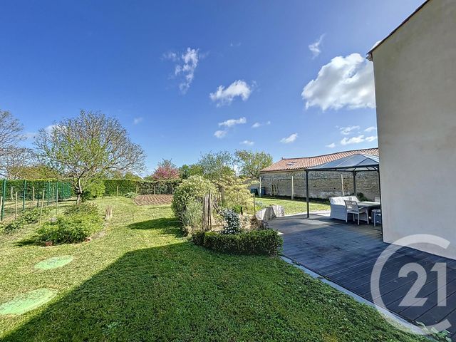 Maison à vendre - 5 pièces - 201,72 m2 - St Pierre Le Vieux - 85 - PAYS-DE-LOIRE