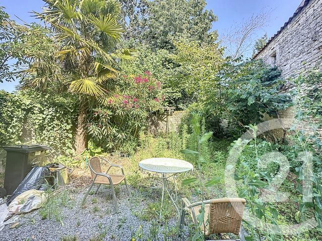 Maison &agrave; vendre - 5 pi&egrave;ces - 126 m2 - Fontenay Le Comte - 85 - PAYS-DE-LOIRE