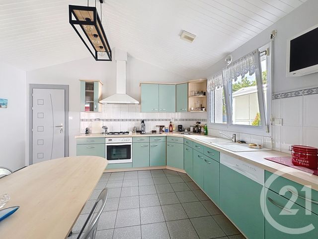 Maison à vendre - 4 pièces - 152 m2 - La Faute Sur Mer - 85 - PAYS-DE-LOIRE