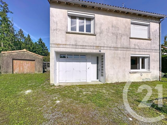 Maison à louer - 6 pièces - 77,81 m2 - Mouilleron St Germain - 85 - PAYS-DE-LOIRE