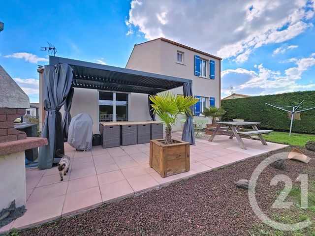 Maison à vendre - 5 pièces - 110 m2 - Chaille Les Marais - 85 - PAYS-DE-LOIRE