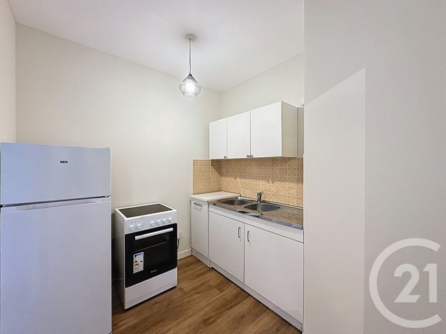 Afficher la photo en grand Appartement T1 à louer - 1 pièce - 33,80 m2 - Lucon - 85 - PAYS-DE-LOIRE