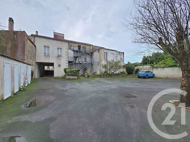Appartement T3 à vendre - 3 pièces - 47,20 m2 - Marans - 17 - POITOU-CHARENTES