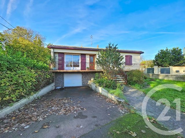 Maison à vendre - 5 pièces - 141 m2 - Lucon - 85 - PAYS-DE-LOIRE