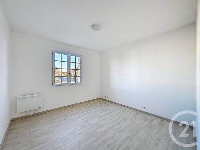 Maison &agrave; louer - 5 pi&egrave;ces - 97 m2 - Lucon - 85 - PAYS-DE-LOIRE