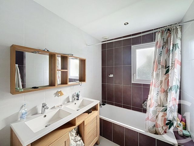 Maison &agrave; vendre - 5 pi&egrave;ces - 101,57 m2 - Chasnais - 85 - PAYS-DE-LOIRE