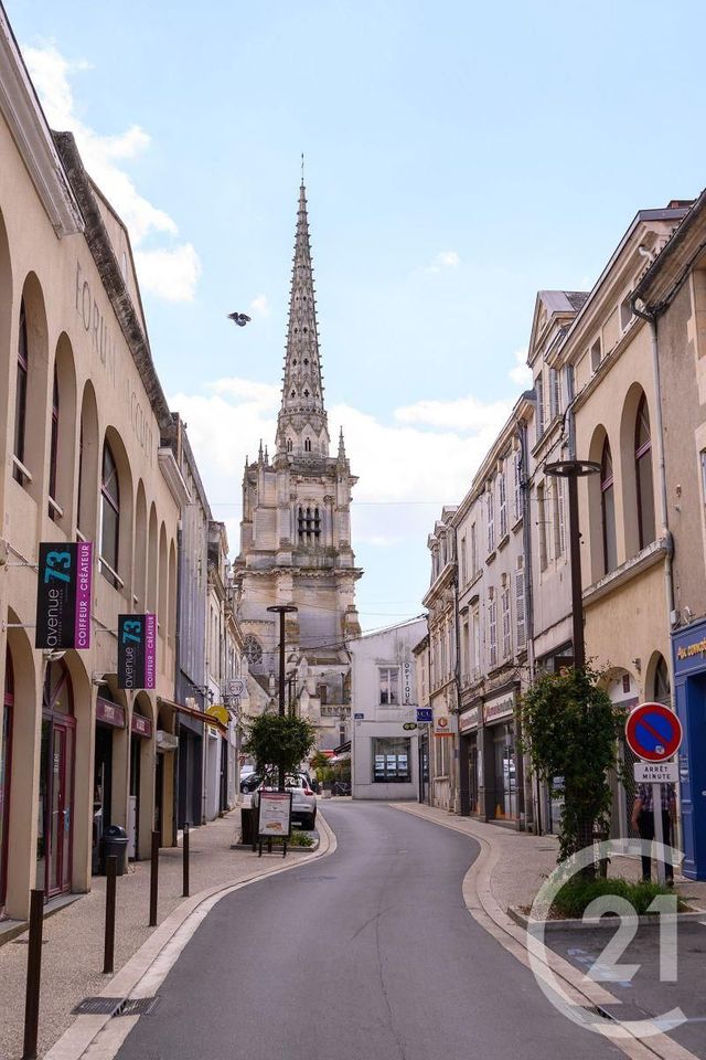 Appartement T1 à louer - 1 pièce - 21,76 m2 - Lucon - 85 - PAYS-DE-LOIRE