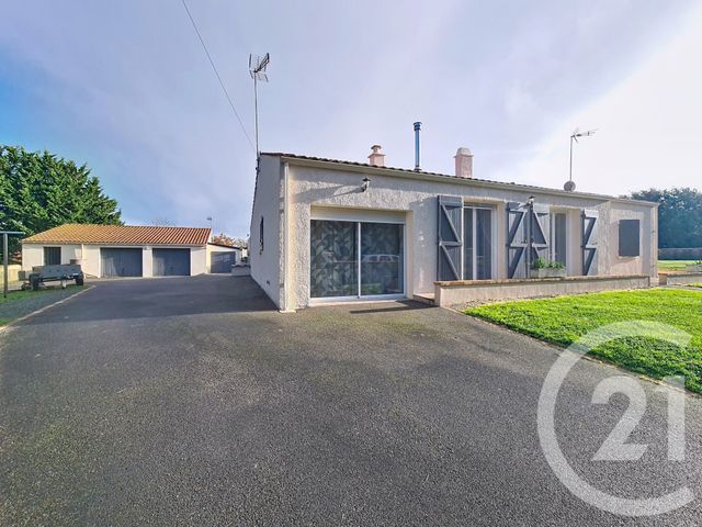 Maison &agrave; vendre - 6 pi&egrave;ces - 115 m2 - St Jean De Beugne - 85 - PAYS-DE-LOIRE
