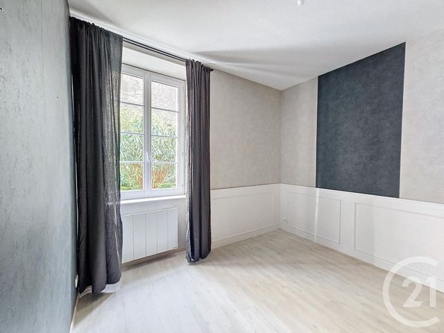 Appartement T3 &agrave; louer - 3 pi&egrave;ces - 71,70 m2 - Lucon - 85 - PAYS-DE-LOIRE