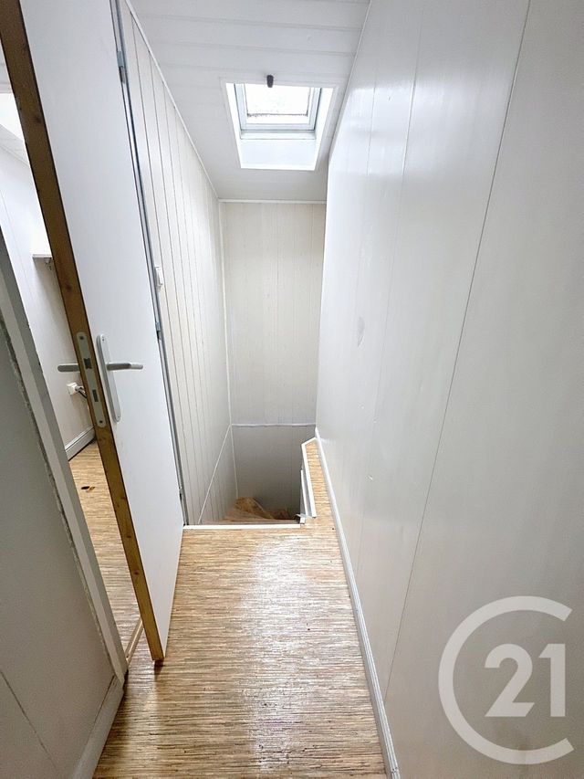 Appartement T2 &agrave; louer - 2 pi&egrave;ces - 33 m2 - Lucon - 85 - PAYS-DE-LOIRE