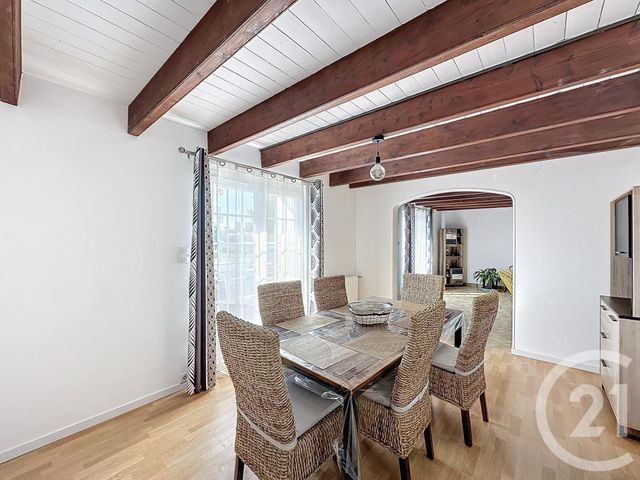 Maison &agrave; louer - 6 pi&egrave;ces - 132,16 m2 - Les Magnils Reigniers - 85 - PAYS-DE-LOIRE
