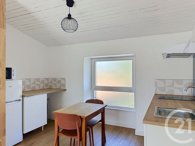 Appartement T2 &agrave; louer - 2 pi&egrave;ces - 41,72 m2 - Lucon - 85 - PAYS-DE-LOIRE