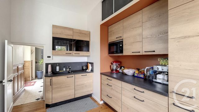 Maison &agrave; louer - 5 pi&egrave;ces - 195,26 m2 - Nalliers - 85 - PAYS-DE-LOIRE