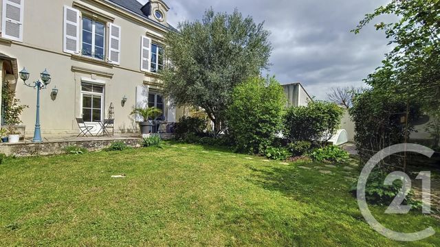 Maison &agrave; louer - 5 pi&egrave;ces - 195,26 m2 - Nalliers - 85 - PAYS-DE-LOIRE
