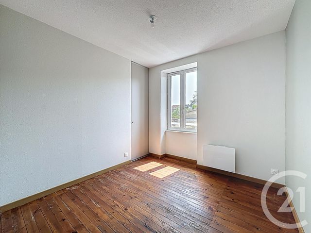 Appartement T3 &agrave; louer - 3 pi&egrave;ces - 49,50 m2 - Lucon - 85 - PAYS-DE-LOIRE