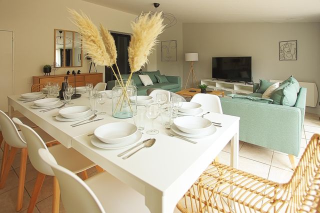 Maison &agrave; vendre - 12 pi&egrave;ces - 289 m2 - Lucon - 85 - PAYS-DE-LOIRE