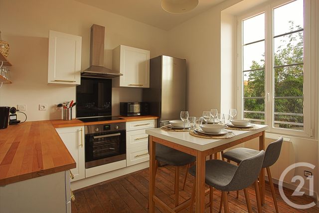 Maison &agrave; vendre - 12 pi&egrave;ces - 289 m2 - Lucon - 85 - PAYS-DE-LOIRE