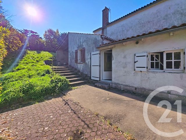 Maison à vendre - 6 pièces - 144 m2 - St Michel En L Herm - 85 - PAYS-DE-LOIRE