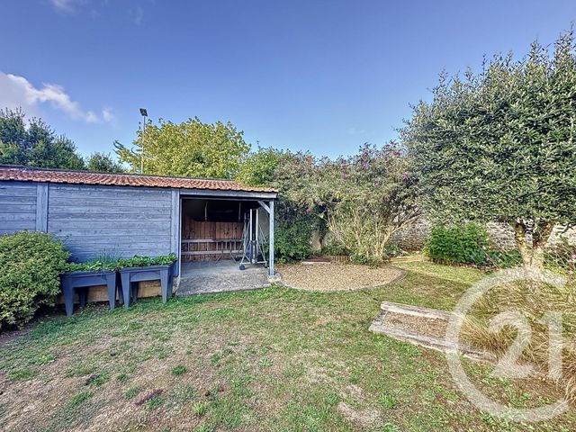 Maison à vendre - 11 pièces - 268,90 m2 - Nalliers - 85 - PAYS-DE-LOIRE